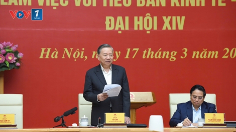 Hướng tới Đại hội 14 của Đảng: Chuẩn bị nhân sự cho tương lai phát triển của đất nước, của dân tộc