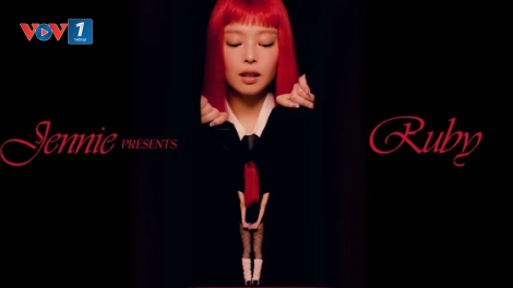 Album solo đầu tiên của ca sĩ Jennie: Khi viên ngọc đỏ bùng cháy