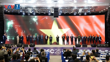 Cơ hội để Việt Nam tham gia thị trường bán dẫn và AI toàn cầu