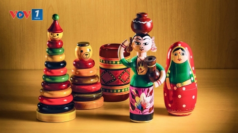Tìm hiểu về nghề làm đồ chơi gỗ truyền thống tại Ấn Độ