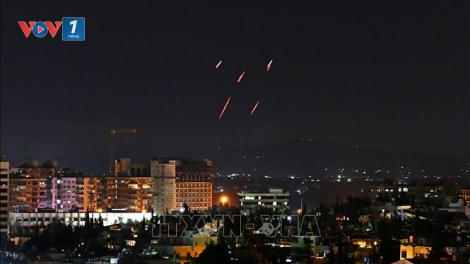Israel tiếp tục không kích vào Syria