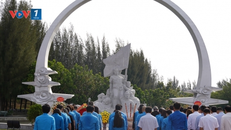 Tưởng niệm liệt sĩ đã ngã xuống 37 năm trước tại quần đảoTrường Sa