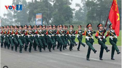 Hợp luyện diễu binh, diễu hành chuẩn bị Kỷ niệm 50 năm Ngày giải phóng miền Nam thống nhất đất nước