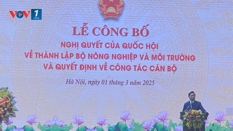Phó thủ tướng Trần Hồng Hà dự Lễ công bố Nghị quyết của Quốc hội về thành lập Bộ Nông nghiệp và Môi 