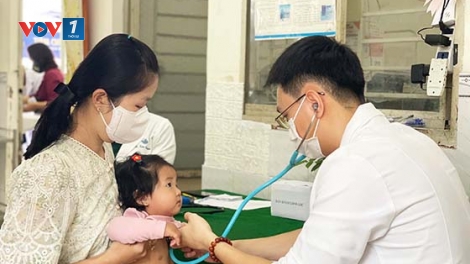 Cần Thơ tăng tốc đưa chiến dịch tiêm chủng phòng sởi về đích (04/04/2025)