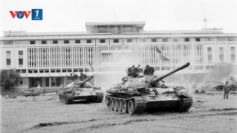 “XUẤT QUỶ NHẬP THẦN, XẢ THÂN VÌ NƯỚC!”