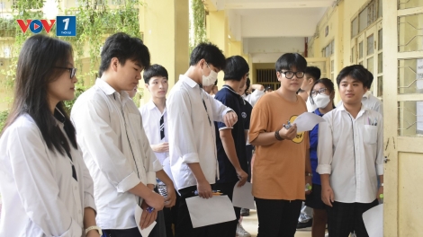Thi tốt nghiệp THPT 2025: Tăng gấp đôi mã đề môn thi tự chọn (04/04/2025)