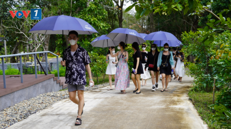 Theo dòng thời sự sáng 21/4/2025