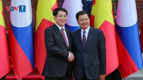 Thời sự 21h30 24/4/2025:Chủ tịch nước Lương Cường hội đàm với TBT-CTN Lào Thongloun Sisulith