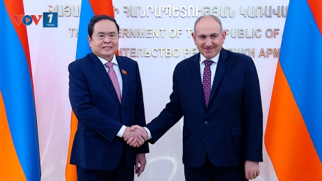 Chủ tịch Quốc hội Trần Thanh Mẫn hội kiến Thủ tướng Armenia Nikol Pashinyan