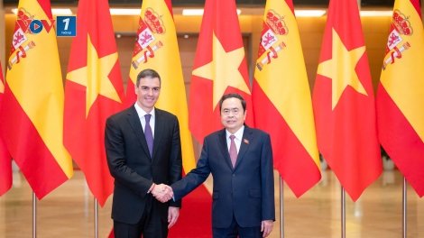 Chủ tịch Quốc hội Trần Thanh Mẫn hội kiến Thủ tướng Tây Ban Nha Pedro Sánchez 