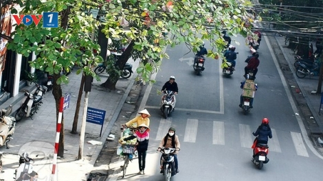 Thời tiết ngày 4/4: Bắc Bộ tăng nhiệt, Nam Bộ nắng nóng