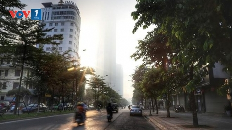 Thời tiết ngày 9/4/2025: Bắc Bộ hửng nắng - Nam Bộ nắng nóng, độ ẩm thấp.