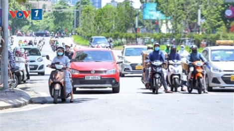 Thời tiết ngày mai 17/4: Miền Bắc bước vào cao điểm nắng nóng, có nơi trên 36 độ C