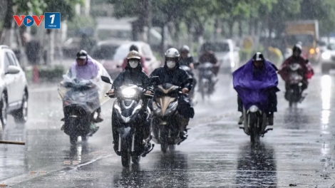 Thời tiết ngày 01/5: Hà Nội có mưa rào và rải rác có dông