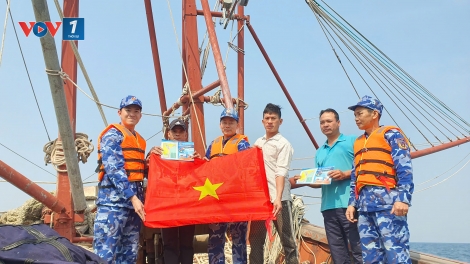 Hải đoàn 11 Cảnh sát biển nỗ lực tuyên truyền chống khai thác IUU