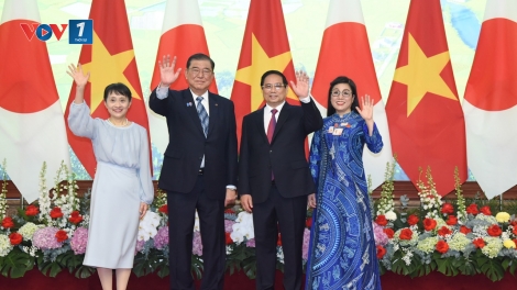 Thủ tướng Phạm Minh Chính đón, hội đàm với Thủ tướng Nhật Bản