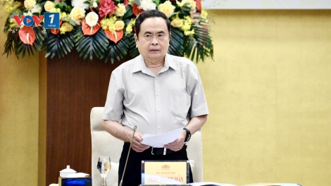 Chủ tịch Quốc hội: Tuyệt đối tránh tiêu cực, tư tưởng cục bộ địa phương, “lợi ích nhóm"