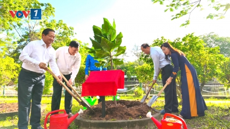 Cà Mau phát động trồng cây mừng Ngày sinh Bác Hồ