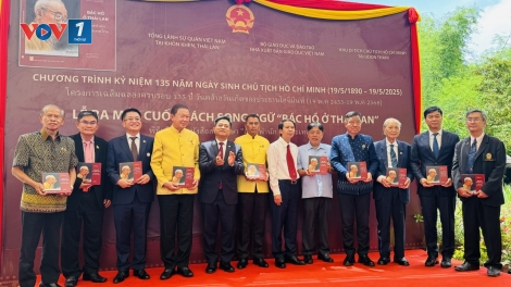Ra mắt cuốn sách song ngữ “Bác Hồ ở Thái Lan” tại Udon Thani, Thái Lan