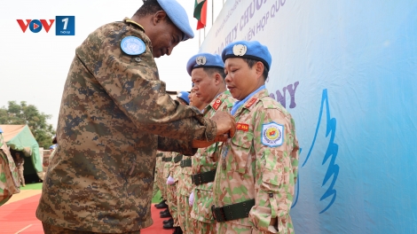 Trao Huy chương Vì sự nghiệp gìn giữ hòa bình Liên Hợp Quốc cho BV Dã chiến cấp 2 số 6 Nam Sudan.
