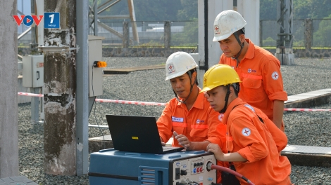 Giá bán lẻ điện bình quân tăng thêm 4,8%: Tăng cường tiết kiệm điện và kiểm soát giá cả hàng hoá