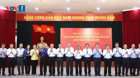 Thời sự 18h 27/5/2025: Tổng Bí thư Tô Lâm làm việc với Ban Tổ chức Trung ương