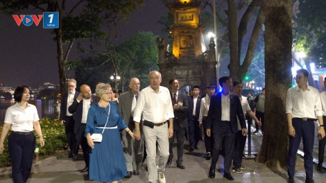 Thời sự 6h 28/5/2025: Tổng thống Hungary và Phu nhân đi dạo, ngắm cảnh hồ Hoàn Kiếm