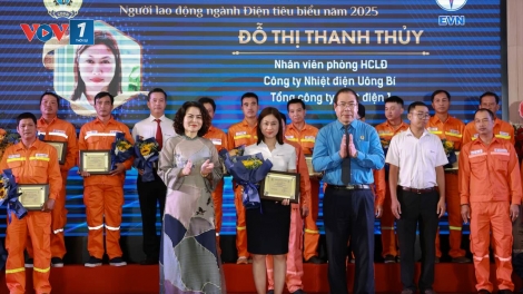 Biểu dương 117 người lao động ngành Điện tiêu biểu