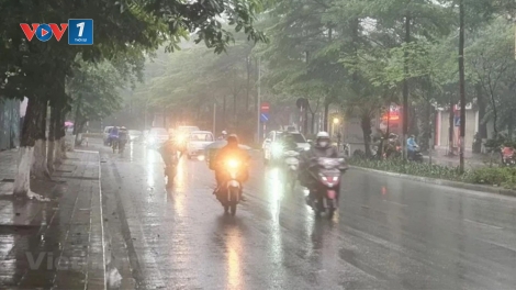 Thời tiết ngày 20/5: Bắc Bộ, Nam Bộ còn mưa dai dẳng; Trung Bộ có nơi nắng nóng gay gắt