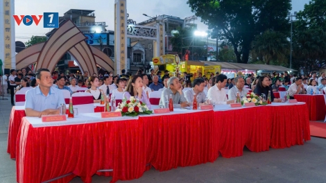 “Huế - Kinh đô ẩm thực” - tôn vinh di sản thực phẩm Huế