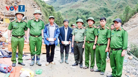 Người bị thương và thân nhân người thiệt mạng vụ sạt lở ở Lai Châu được hỗ trợ gần 1,1 tỷ đồng