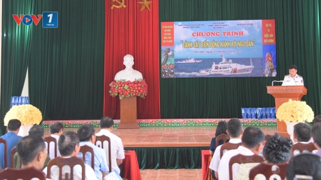 Hải đoàn 11 đồng hành với ngư dân huyện Yên Mô, tỉnh Ninh Bình