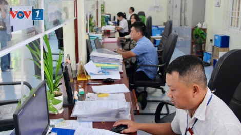 Đẩy mạnh phân cấp, phân quyền, đồng bộ với mô hình chính quyền địa phương 2 cấp.