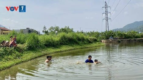 Để vơi bớt nỗi lo đuối nước