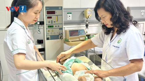 Khám sàng lọc và phẫu thuật các bệnh lý ngoại nhi