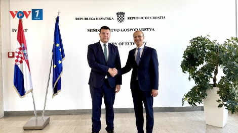 Đại sứ Bùi Lê Thái trình Thư ủy nhiệm lên Tổng thống Cộng hòa Croatia