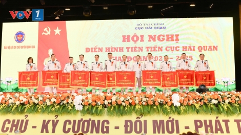 6 tháng đầu năm: Hải quan thông quan hàng hóa xuất nhập khẩu với kim ngạch đạt gần 391 tỷ đồng