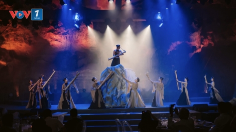 Lần đầu tiên ra mắt show nghệ thuật thực cảnh trong hang động tại Việt Nam