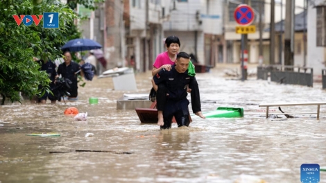 Lũ lụt nghiêm trọng, khiến 6 người thiệt mạng, hơn 80.000 người sơ tán ở Quý Châu (Trung Quốc)