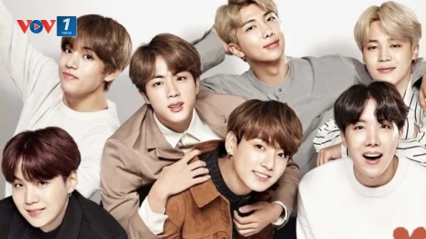 BTS tái ngộ trên sân khấu sau nhiều năm