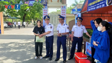 Tuổi trẻ Hải đội 102 “Tiếp sức mùa thi” tại Hà Tĩnh
