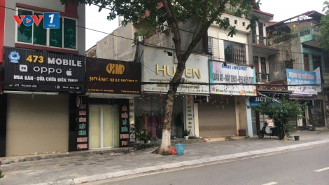 Vì sao tiểu thương Lào Cai đồng loạt “cửa đóng then cài”?