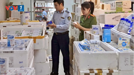 Hơn 3100 vụ vi phạm bị xử lý sau một tháng truy quét hàng giả - Làm sao giải quyết tận gốc