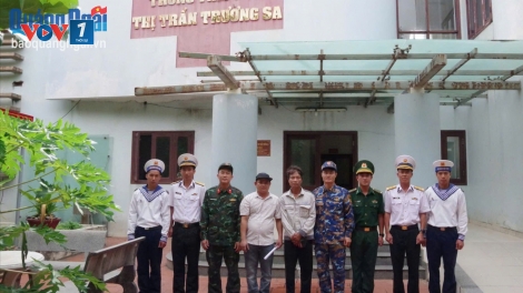 Quân y đảo Trường Sa điều trị cho ngư dân bị tai nạn lao động trên biển