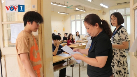 Hôm nay gần 103.000 thí sinh Hà Nội chính thức tham dự kỳ thi vào lớp 10