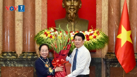 Chủ tịch nước Lương Cường gặp mặt đoàn đại biểu Hội Khuyến học tiêu biểu toàn quốc