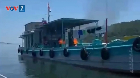 Quảng Ninh: Cháy tàu chở xăng trên vùng biển Móng Cái, 3 thuyền viên bị thương
