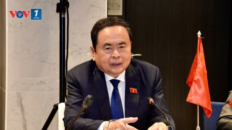 Chủ tịch Quốc hội Trần Thanh Mẫn gặp Chủ tịch Hạ viện, Thượng viện Thụy Sĩ