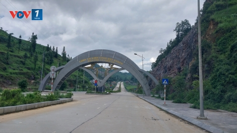Tuyên Quang bộ đội biên phòng giúp dân xây dựng nông thôn mới